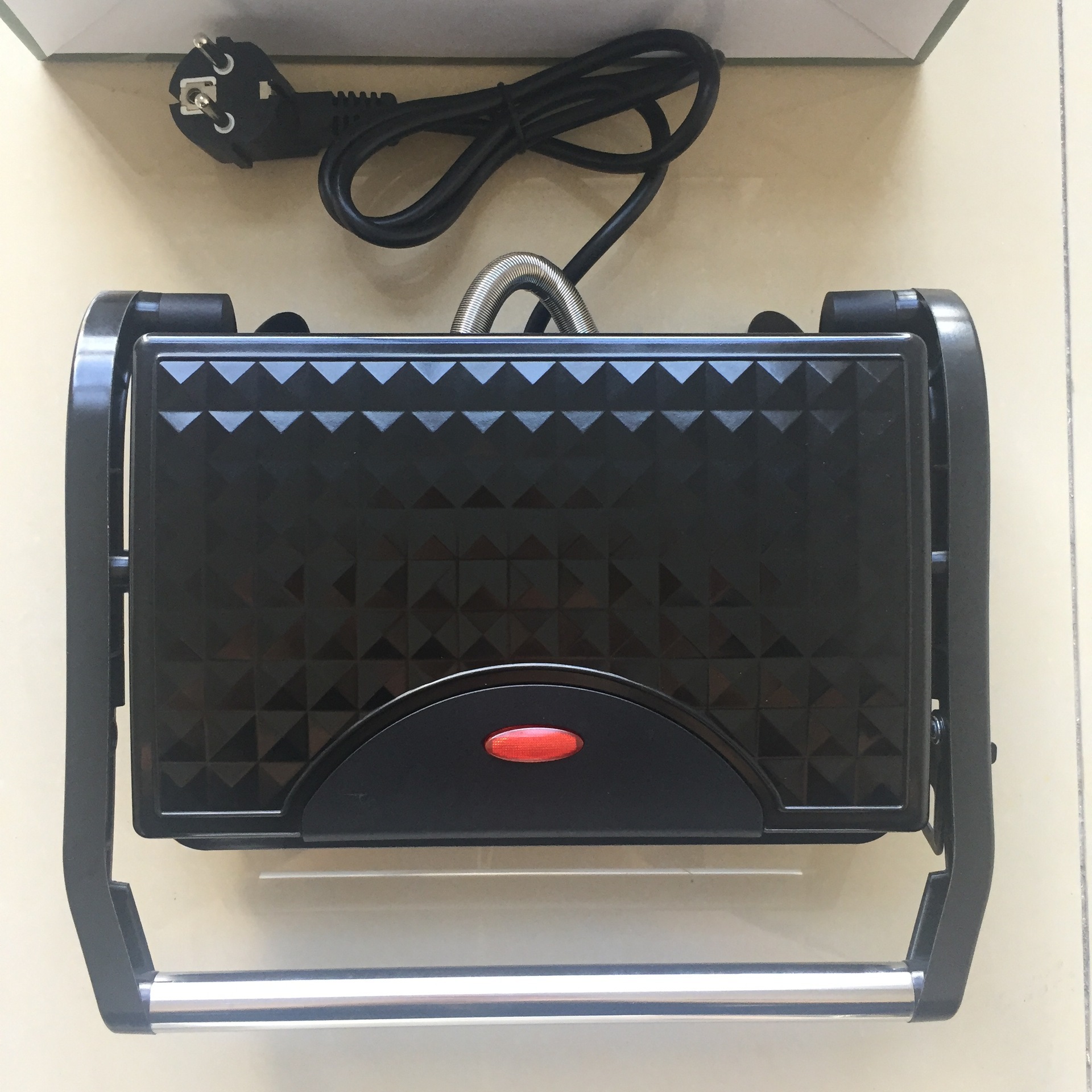 1619090695663.jpg 1619090695663.jpg