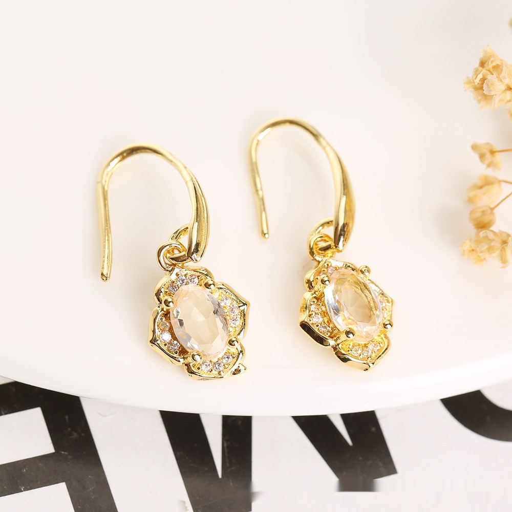 e530b431-c465-4ad1-b443-76cc3e42c6ed_fine-1.jpeg Micro-inlaid Crystal Zircon Inlaid Three-piece Set - Image 6